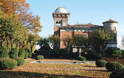 Cenni storici Il Parco di Villa Toeplitz, situato in località Sant Ambrogio, ai piedi del Sacro Monte, è stato acquisito il 21 dicembre 1972, insieme alla Villa, dall Amministrazione Comunale di