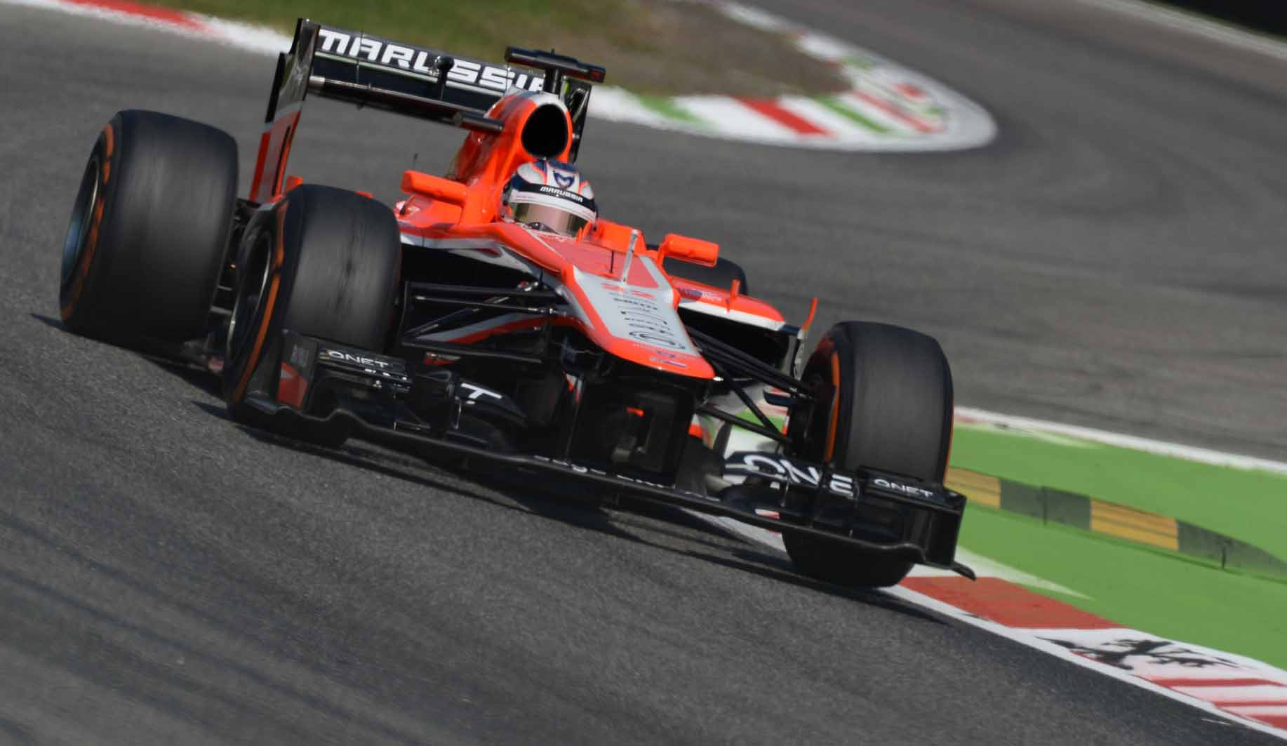 FORMULA 1 GP ITALIA MARUSSIA PERSO IL DUELLO CON CATERHAM 34 Ho fatto una bella partenza mettendo dietro entrambe le Catheram, ma loro erano più veloci ed entro la fine del primo giro mi hanno