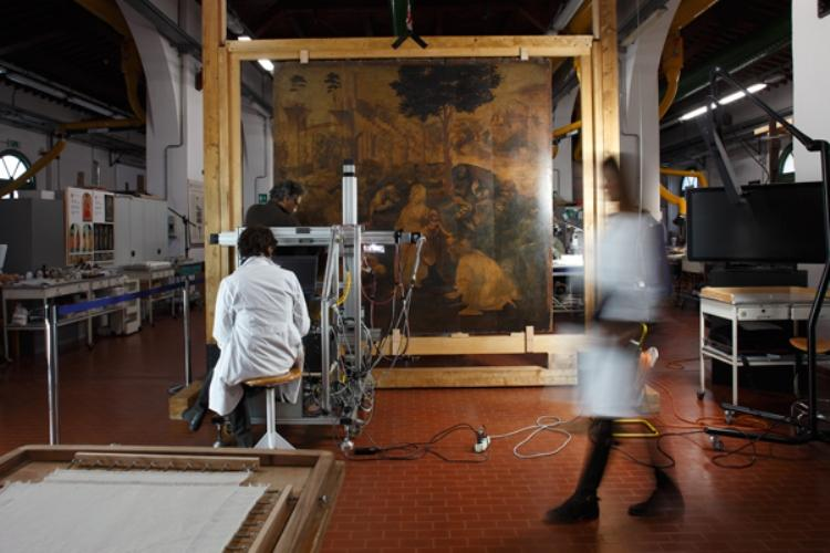 L attuale scuola di restauro attiva presso l Opificio delle Pietre Dure di Firenze ha avviato i propri corsi nel 1978.