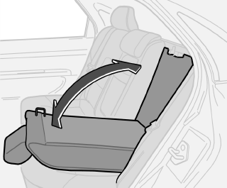 04 Interni Sedile posteriore Poggiatesta del sedile posteriore Reclinazione degli schienali del sedile posteriore 04 Regolare il poggiatesta in altezza.