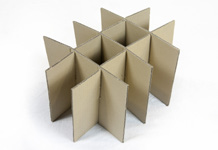 IMBALLO dei QUADRI Quadri e stampe di piccole dimensioni possono essere imballati nelle scatole fragili collocandoli sempre in piedi divisi uno dall