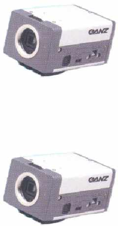 1.2 ) Telecamere B/N. (12/24 V.) ZC F11C4 Telecamera CCD 1/3 B/N. 380 LTV. 0,04 Lux. 12/24 V. Telecamera monocromatica GANZ, indicata per applicazioni in sistemi di videocontrollo.