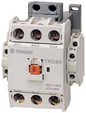 Durata elettrica > 00.000 cicli Conformità alla Norma IEC 097--1 1. Il condensatore deve essere scaricato della tensione di alimentazione del circuito (tensione residua massima 50V).