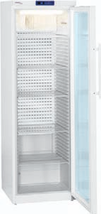 Frigoriferi per farmaci conformi alla normativa DIN 58345 Termostato di Sicurezza I frigoriferi per farmaci sono dotati di un termostato di sicurezza: in caso di un difetto del sistema di controllo o