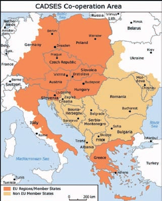 3.2 Sezione B - Cooperazione transnazionale 3.2.1 Programma CADSES Il programma CADSES (Central, Adriatic, Danubian, South-Eastern European Space) copre un area geografica che comprende il territorio