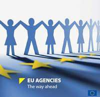 Le Agenzie 1/2 Un agenzia dell Unione Europea è un organismo decentrato distinto dalle Istituzioni Europee.