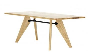 CAFFETTERIA Tavoli (adatti anche per esterno) Ingombro dimensioni: cm 80x80 h 70 N : 20 (14 da interno, 6 da esterno) Caratteristiche: I tavoli devono essere in legno o materiali a base di legno e