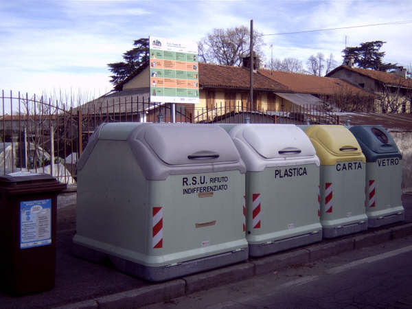 stradali laterali consente di ottimizzare l occupazione del suolo pubblico,