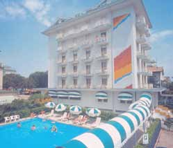 LA TUA Hotel Maxi & Miniheron I prezzi si intendono per persona per periodo HOTEL MAXI & MINIHERON Lido di Jesolo (VE) - Piazza Marina A 40 MT.