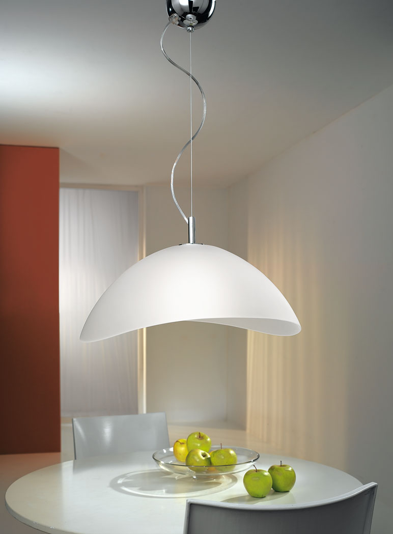 PENDANT LAMPS WITH CENTRIFUGED GLASS DIFFUSERS WITH SATIN FINISH WHITE DETAILING.
