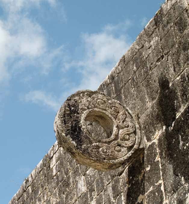 GIORNO: CANCÚN h CHICHÉN ITZÁ h MÉRIDA h Partenza da Cancún alla volta di Mérida. Durante il percorso visita del centro archeologico di Chichén itzá. Pranzo in ristorante.