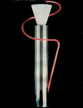Luminator è il predecessore delle lampade intese come sculture luminose, punto di traino del design italiano dell epoca.