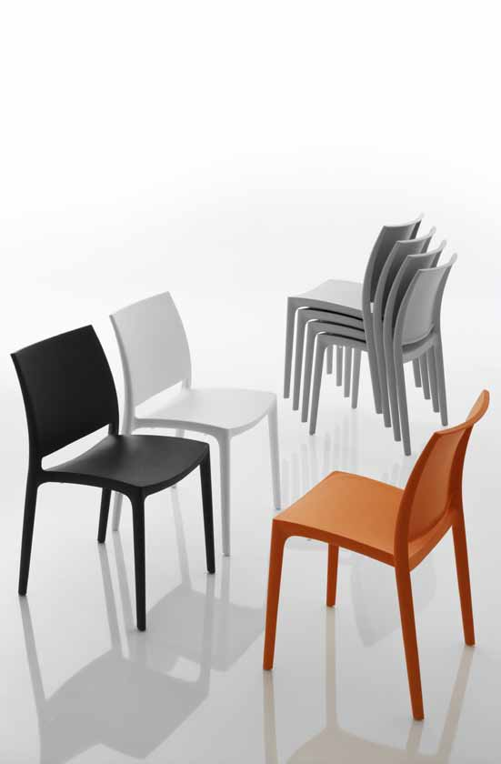 polipropilene frame / seats