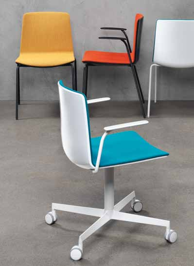Noa poltrona è impilabile. Minimal and detailed design for Noa armchair version.