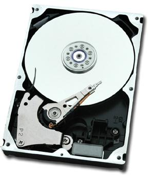 PARTI PRINCIPALI DI UN COMPUTER: «HARD DISK» L hard disk è definito come memoria di massa, cioè il «contenitore» dei dati permanenti all interno dell elaboratore A differenza della RAM non è una