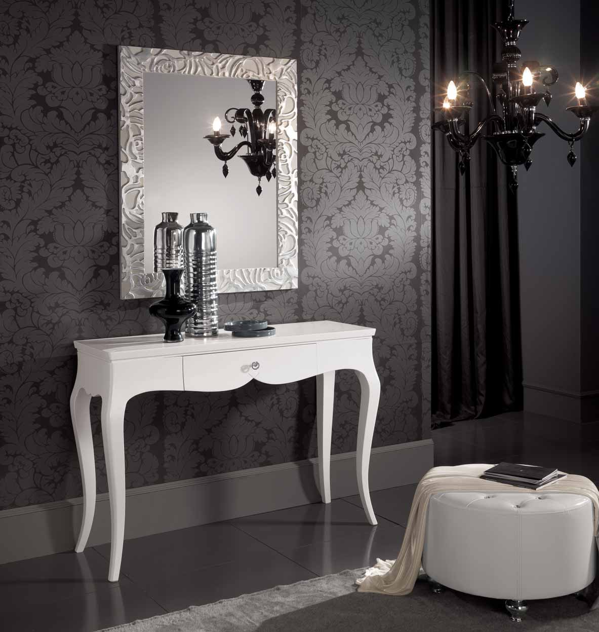 ARTICOLO E5040 Consolle laccata bianca 1 cassetto. Lacquered white console 1 drawer. cm. L. 123 - P. 43 - H.