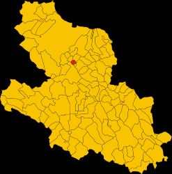 Capitolo 1 Caratterizzazione territoriale e socioeconomica di Villa Sant Angelo 1.1. Inquadramento territoriale Villa Sant'Angelo è un comune italiano di 436 abitanti della provincia dell'aquila in Abruzzo.