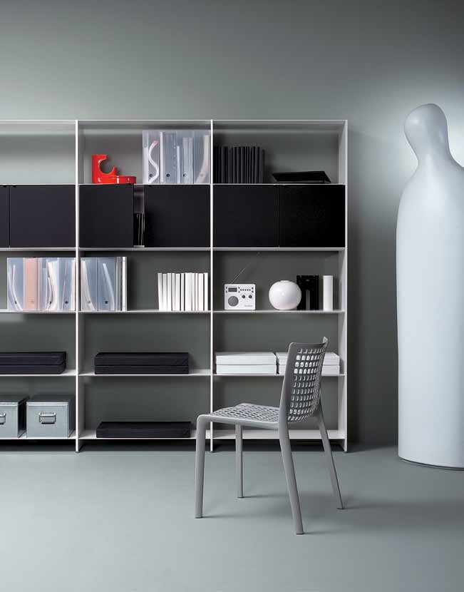 PATENTED PATENTED PATENTED 55 Fill Design: Studio Ausenda Greco 2008 Sistema di librerie composto da spalle verticali e ripiani in alluminio estruso.