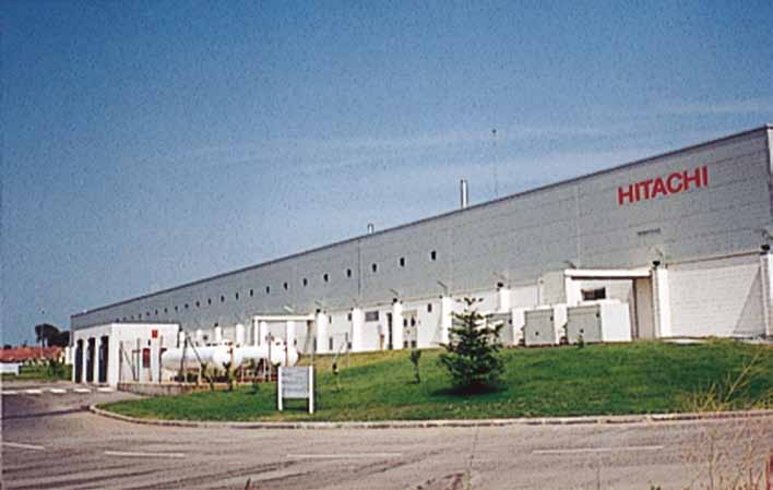 Profilo della Società Hitachi Air Conditioning Products Europe - Stabilimento HAPE - Barcellona, Spagna HITACHI ha ampliato le proprie attività nel 2012 con la creazione di Hitachi Air Conditioning