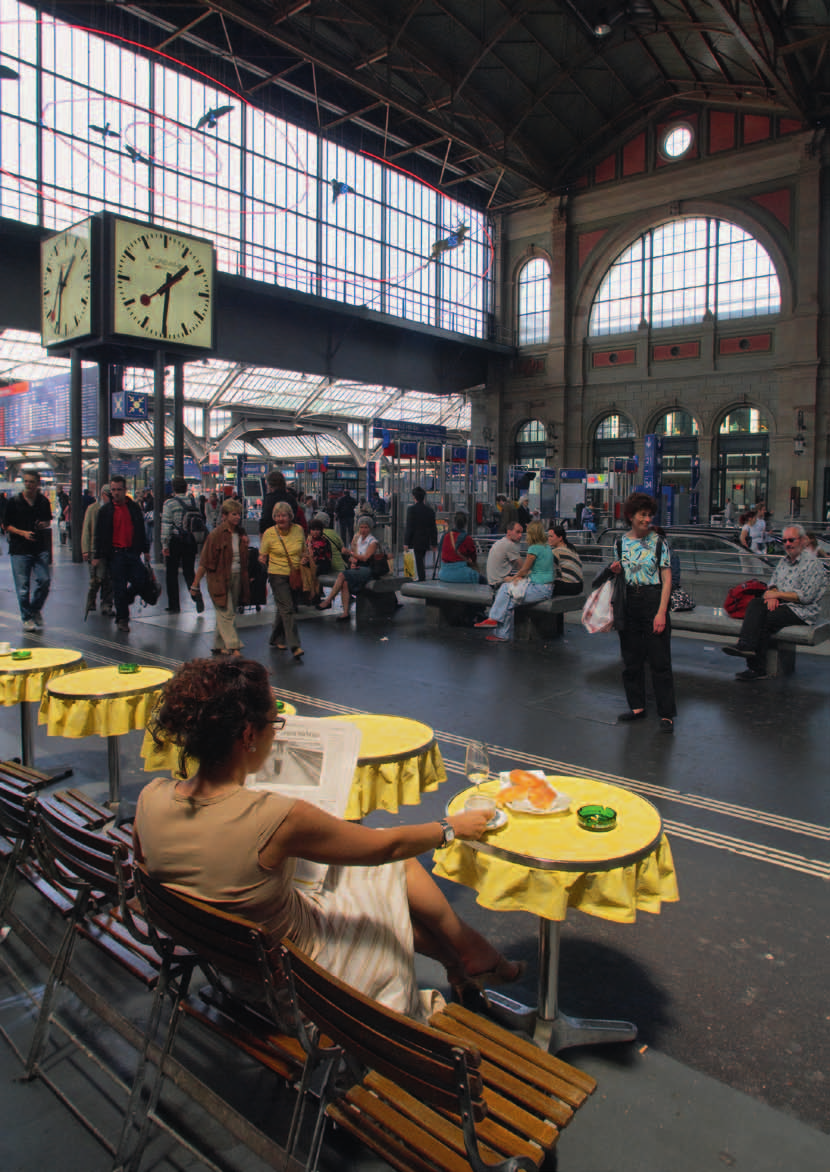 RailCity FFS. La pulsante city nella city. 6 Le maggiori stazioni svizzere sono diventate una tappa fissa giornaliera per oltre un milione di persone.