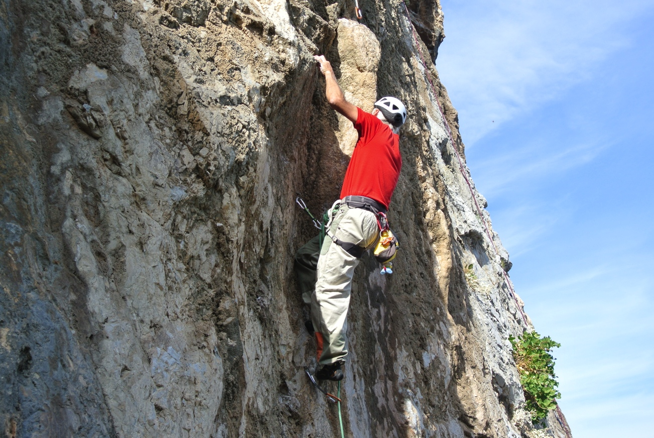 - 3 - Arrampicare a Kalymnos Un sito che