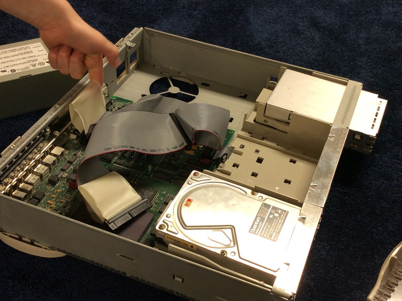 nastro SCSI, usando le cinghie