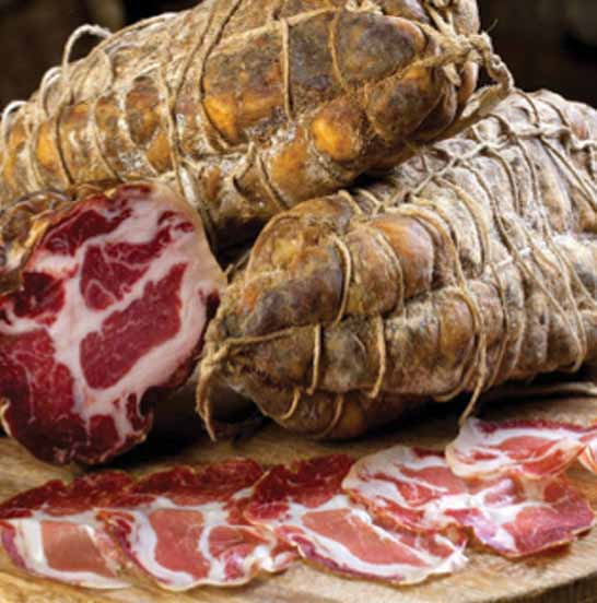 LONZA STAGIONATA Prodotto ottenuto dalla lavorazione del collo di