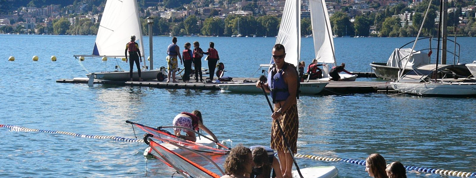 liberi sarà permesso l uso di pattini inline e monopattini per muoversi all interno del centro sportivo ogni allievo sarà responsabile dei propri effetti personali: in caso di