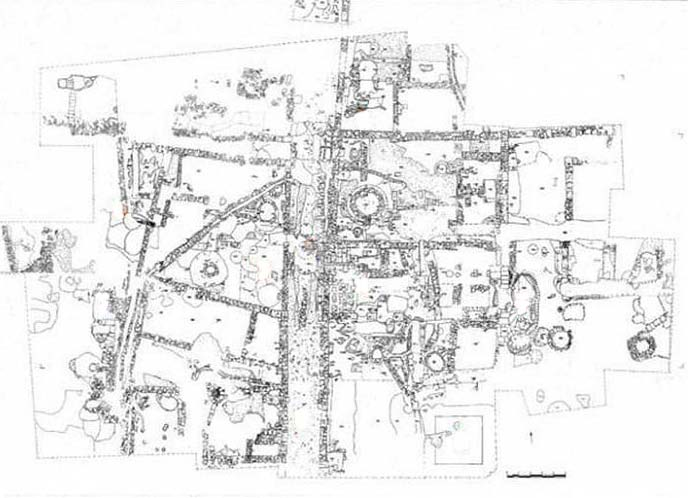 Fig. 1. Pianta generale del complesso monumentale della Civita di Tarquinia.