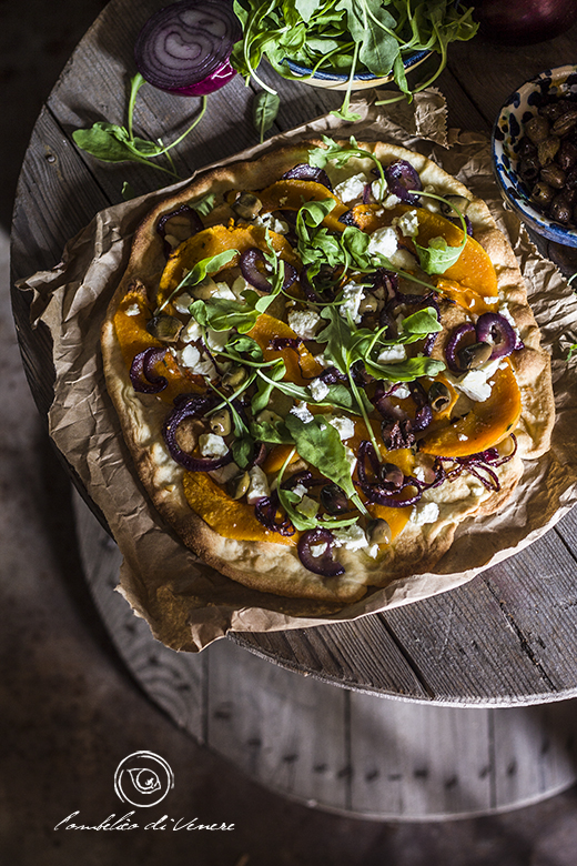 5.0 from 3 reviews Save Print PIZZA CROCCANTE CON ZUCCA FETA CIPOLLA E OLIVE Recipe