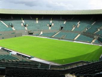 L erba dei campi Becker, tre volte vincitore, ha dichiarato che vorrebbe il tappeto erboso di Wimbledon nel salone della sua casa.