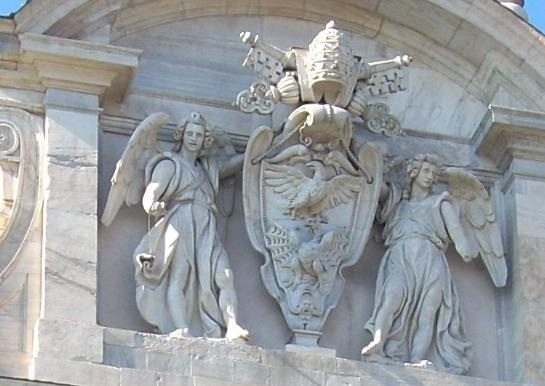 Lo stemma di Paolo V sulla Fontana dell'acqua Paola, decorata