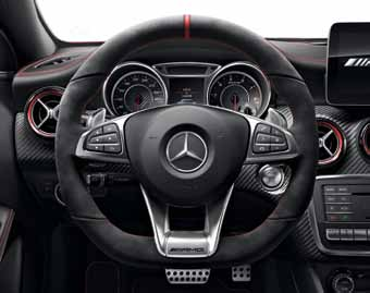 47 AMG Performance Studio. Nell AMG Performance Studio i clienti trovano una vasta gamma di equipaggiamenti a richiesta che imprimono a Mercedes-AMG A 45 4MATIC più grinta e personalità.