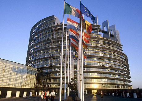 Comunicazione UE Il 20 dicembre 2013 la CE ha comunicato all Italia di avere assegnato un ammontare di risorse a prezzi correnti, pari a: 31.