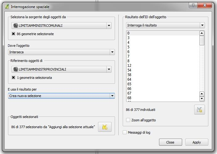 Spatial Query Altra modalità per selezionare elementi grafici è l interrogazione spaziale (Spatial Query).