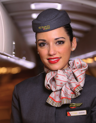 A bordo avrete la possibilità di scegliere un servizio catering personalizzato. Potrete richiedere assistenti di volo di lingua italiana, francese, tedesca o inglese.