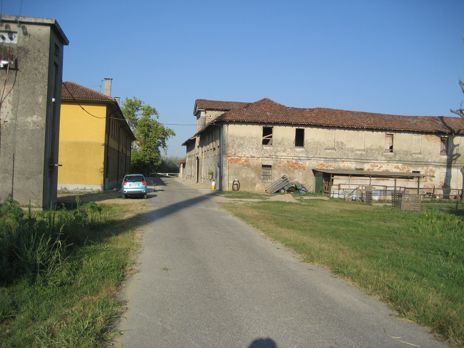 COMUNE DI SALERANO SUL LAMBRO LO Le Cascine Le cascine o nuclei rurali di antica formazione ubicate sul