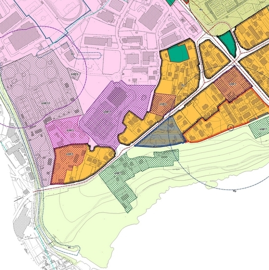 fig. 2.1 Comune di Gavirate P.G.T. estratto tavola PdR 7 c.0. quadro urbanistico Gavirate sud La tavola del P.G.T. Ddp 8.