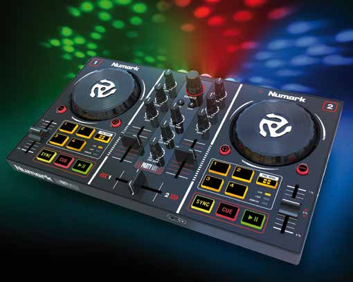 Ciò che distingue il Party Mix DJ da altri prodotti del genere è la dotazione di tre luci LED collocate nel pannello posteriore che genereranno accattivanti effetti luminosi (RGB), per dare quel