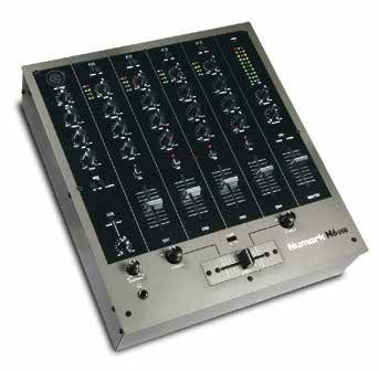controlli slope e reverse - Eq 3 bande e gain su ogni canale - Eq 2 bande sul canale mic - Meter a 6 segmenti M4 6045054525 M6 USB MIXER DJ 199,99 e Numark M6 è un mixer analogico a 4 canali per DJ e