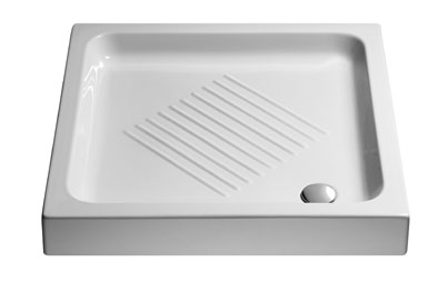 18 I piatti doccia H11 quadrati sono disponibili in quattro diversi formati.