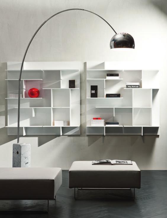 design Norberto Delfinetti e Monica Bernasconi maze Libreria componibile da parete con struttura placcata noce canaletto o in fibra di legno.
