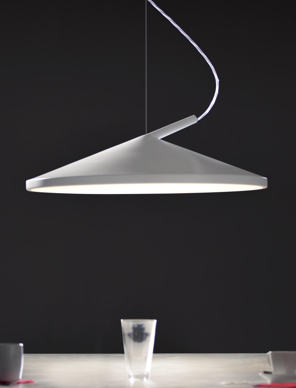 CONE LAMPADA A SOSPENSIONE A LUCE DIRETTA/DIFFUSA STRUTTURA IN ALLUMINIO VERNICIATO NEL COLORE BIANCO DIFFUSORE IN METACRILATO OPAL BIANCO HANGING LAMP