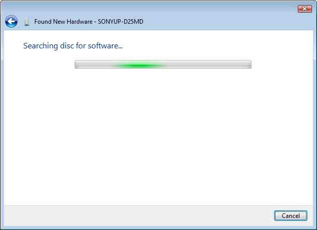 Procedura con il CD-ROM fornito 7 Inserire nel lettore il CD-ROM fornito. Appare la seguente finestra. 9 Fare clic su [Close].
