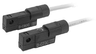 Sensore reed: Montaggio a fascetta D-C3C/D-C0C interno del sensore D-C3C D-C0C Connettore Precauzione Precauzioni di funzionamento 1.Verificare che il connettore sia serrato correttamente.