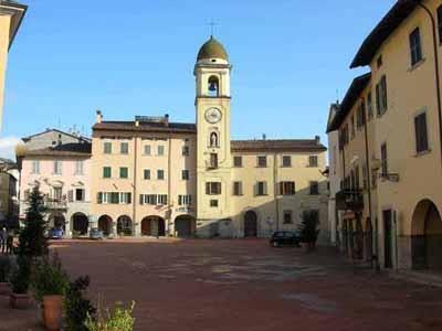 Meldola, Civitella di Romagna, Galeata, poi tramite il passo delle Cento Forche, fino a Rocca San Casciano.