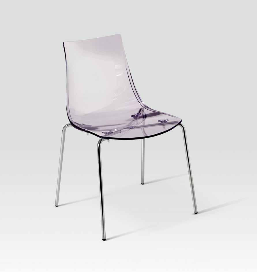 Stacking chair in coloured polypropylene, matt finishing. In the picture it s proposed in satin verde pistachio. Available in sample finishings.