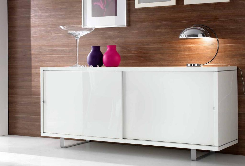 MADIE Madia laccata ghiaccio con 2 ante scorrevoli White laquered cupboards 2