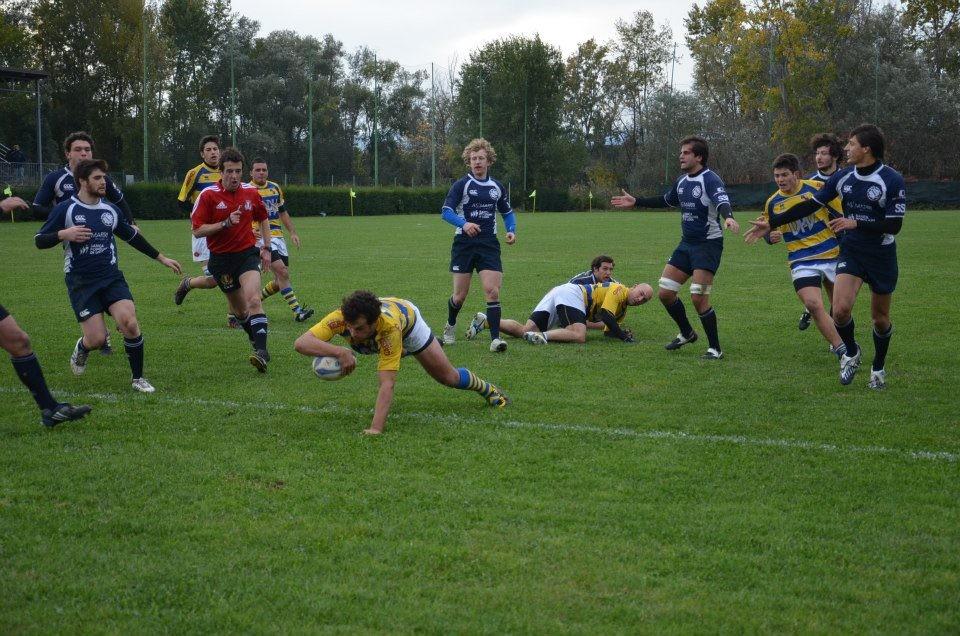 PUBBLICAZIONE A CURA DELL UFFICIO STAMPA DEL VII RUGBY TORINO Anno 2 NUMERO 6, 30 ottobre 2012 Cassandra Crossing Prima domenica di