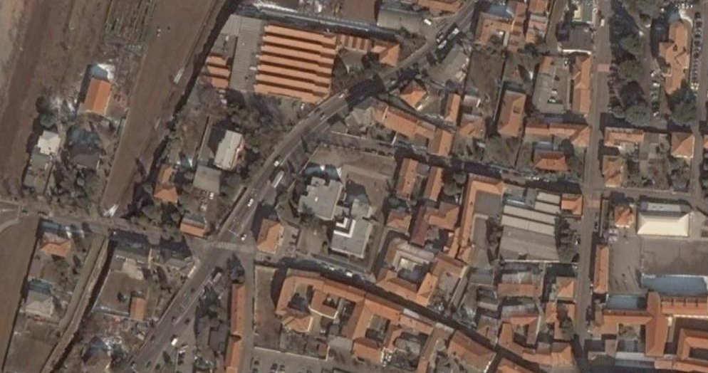 AUDIT LEGGERO Spazio riservato alla mappa Samarate SCUOLA ELEMENTARE SAMARATE Tabella 1 - Dati generali dell'edificio e dell'utenza Nome Indirizzo SCUOLA ELEMENTARE SAMARATE Via Dante Samarate